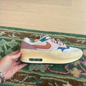 RARE Nike Air Max 1 “Tan Lines”